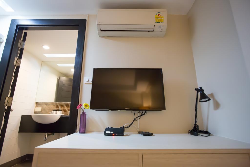 Snooze Hotel Thonglor Bangkok Zewnętrze zdjęcie