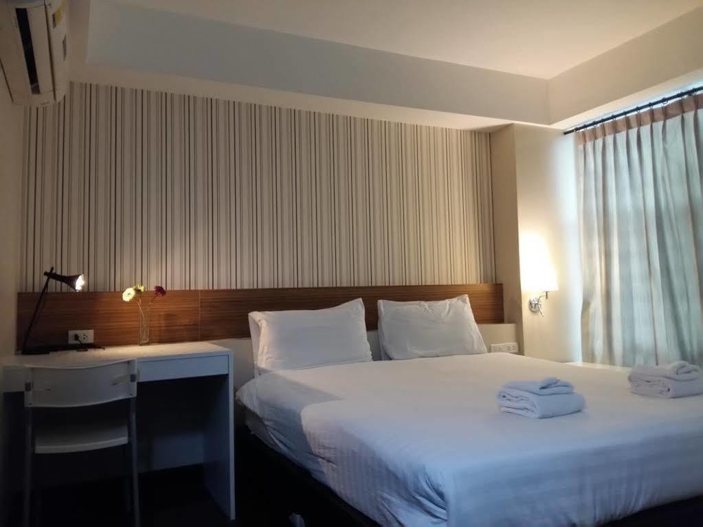 Snooze Hotel Thonglor Bangkok Zewnętrze zdjęcie